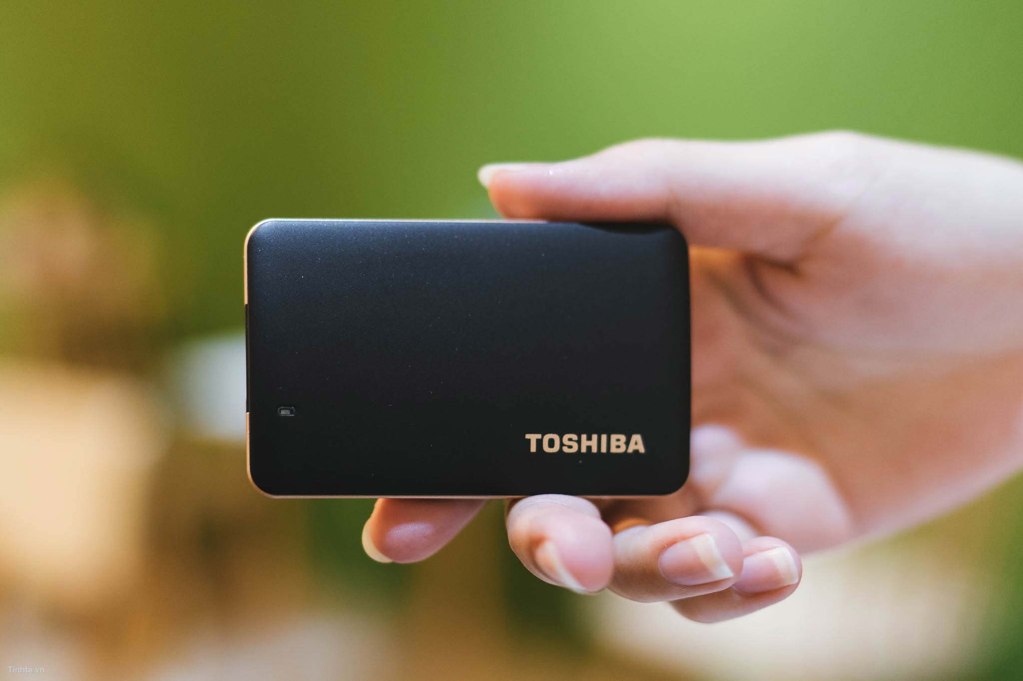 ổ cứng di động Toshiba SSD X10 500GB