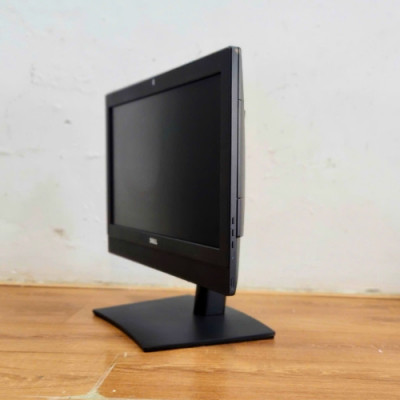 Máy tính Dell Optiplex 3050 All-in-One core i7 gen 6 ổ ssd 256Gb, wifi, màn hình 19.5 inch HD+